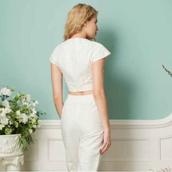 New! Black Iris the dotty eyelet cropped top nwt 13657 - Picture 3 of 13